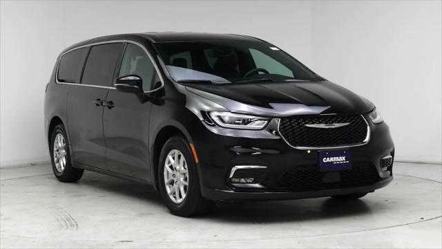 2025 Chrysler Pacifica Select for sale in Lynnwood, WA