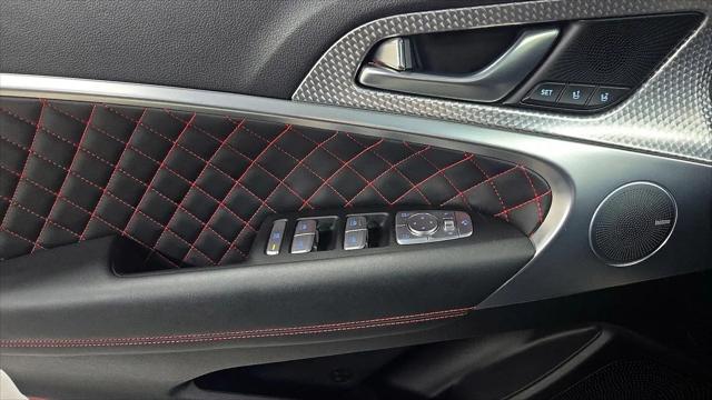 2022 Genesis G70 3.3T RWD