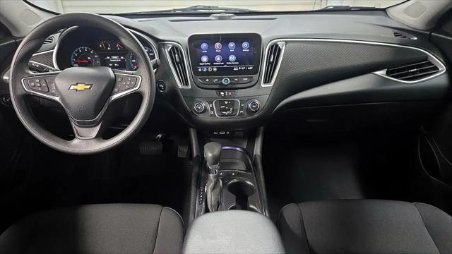 2022 Chevrolet Malibu FWD 1FL