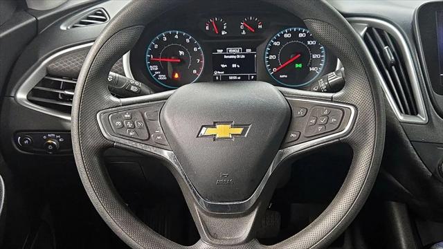2022 Chevrolet Malibu FWD 1FL
