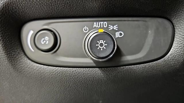 2023 Chevrolet Traverse AWD Premier