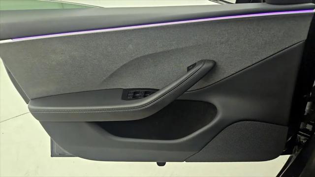 2025 Tesla Model 3 Long Range Rear-Wheel Drive