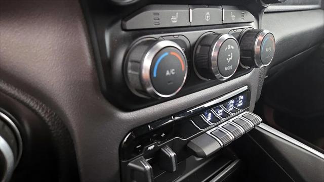 2019 Ram 1500 Big Horn/Lone Star Crew Cab 4x4 5'7" Box