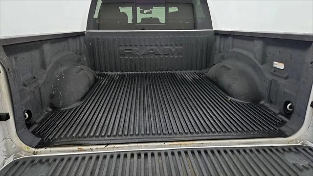 2019 Ram 1500 Big Horn/Lone Star Crew Cab 4x4 5'7" Box
