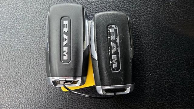 2019 Ram 1500 Big Horn/Lone Star Crew Cab 4x4 5'7" Box