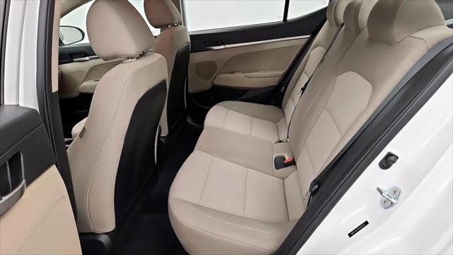 2020 Hyundai Elantra SE