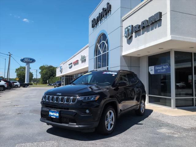 2024 Jeep Compass Latitude 4x4 2024 Jeep Compass Latitude 4x4