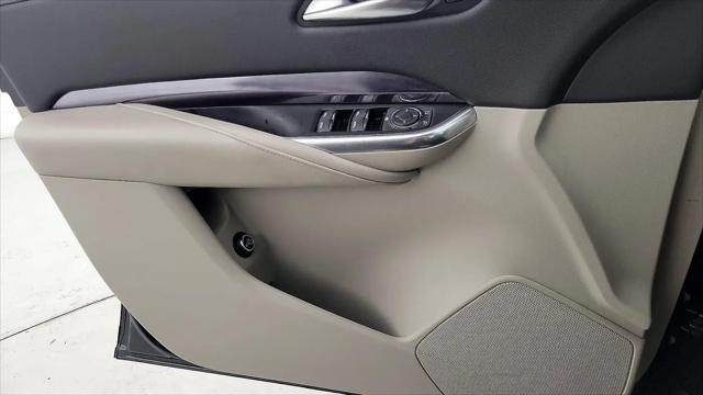 2022 Cadillac XT4 AWD Luxury