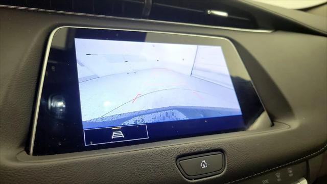 2022 Cadillac XT4 AWD Luxury