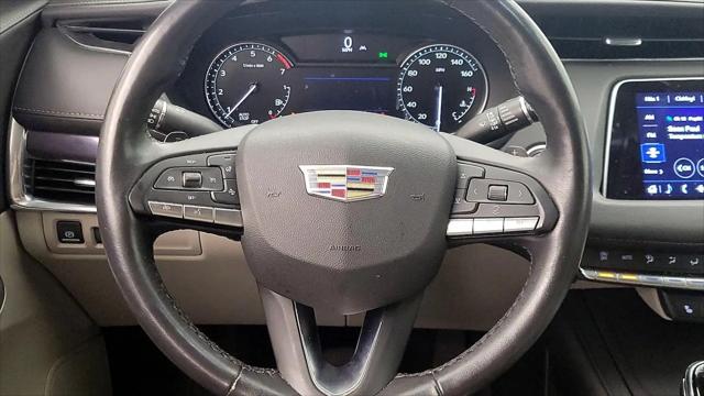 2022 Cadillac XT4 AWD Luxury