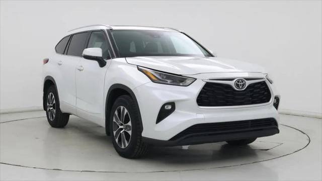 2022 Toyota Highlander XLE for sale near Columbus, OH