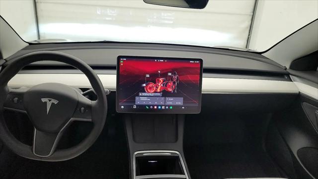 2022 Tesla Model 3 Rear-Wheel Drive