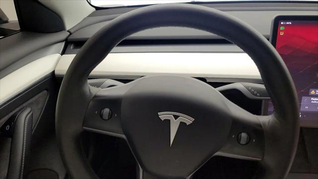 2022 Tesla Model 3 Rear-Wheel Drive