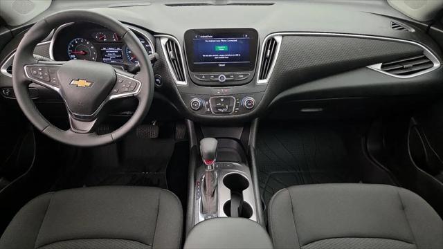 2024 Chevrolet Malibu FWD RS