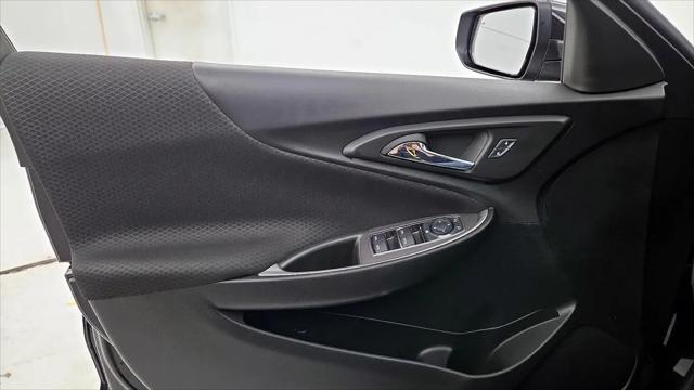 2024 Chevrolet Malibu FWD RS