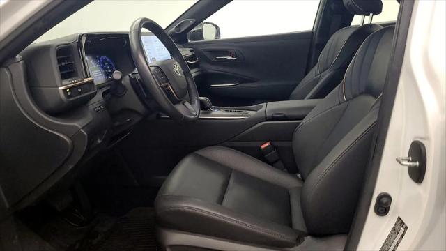 2023 Toyota Crown Platinum