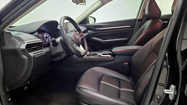 2025 Nissan Altima SR FWD