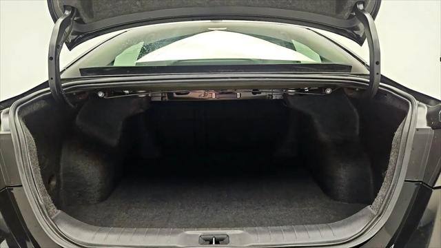2025 Nissan Altima SR FWD