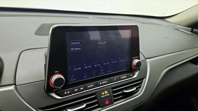 2025 Nissan Altima SR FWD