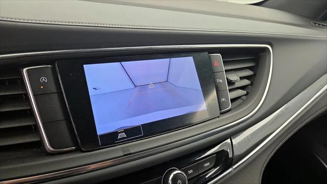 2023 Buick Enclave Essence FWD