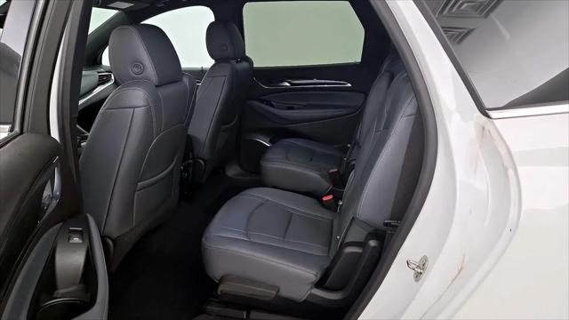 2023 Buick Enclave Essence FWD