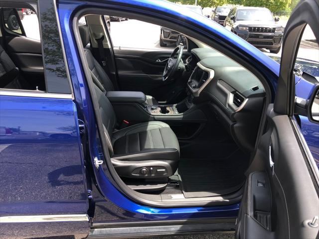 2023 GMC Acadia AWD Denali