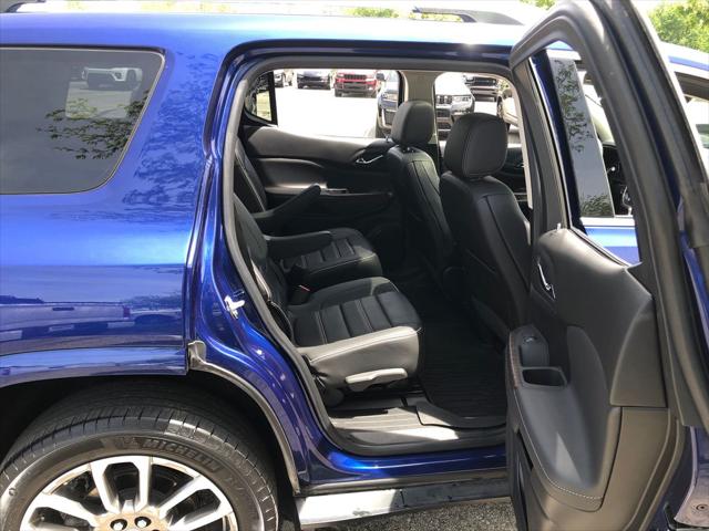 2023 GMC Acadia AWD Denali