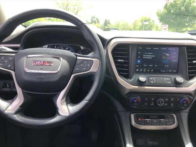 2023 GMC Acadia AWD Denali