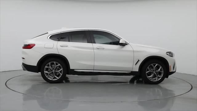 2023 BMW X4 xDrive30i