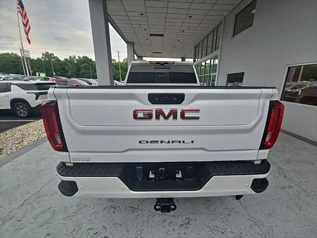 2023 GMC Sierra 3500HD 4WD Crew Cab Standard Bed Denali