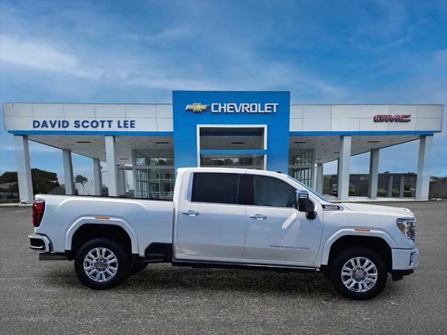 2023 GMC Sierra 3500HD 4WD Crew Cab Standard Bed Denali