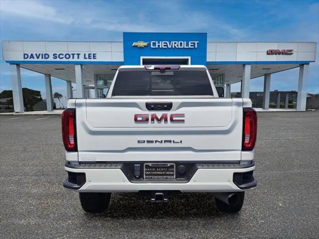 2023 GMC Sierra 3500HD 4WD Crew Cab Standard Bed Denali