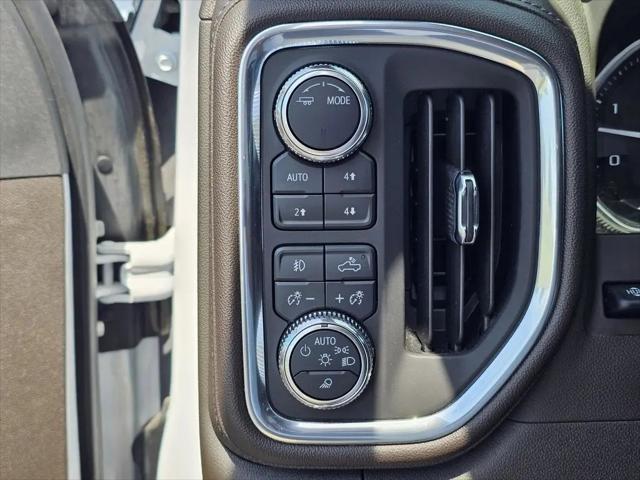 2023 GMC Sierra 3500HD 4WD Crew Cab Standard Bed Denali