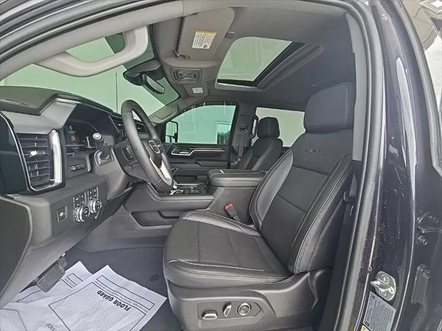 2025 GMC Sierra 2500HD 4WD Crew Cab Standard Bed Denali