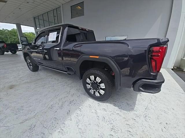 2025 GMC Sierra 2500HD 4WD Crew Cab Standard Bed Denali