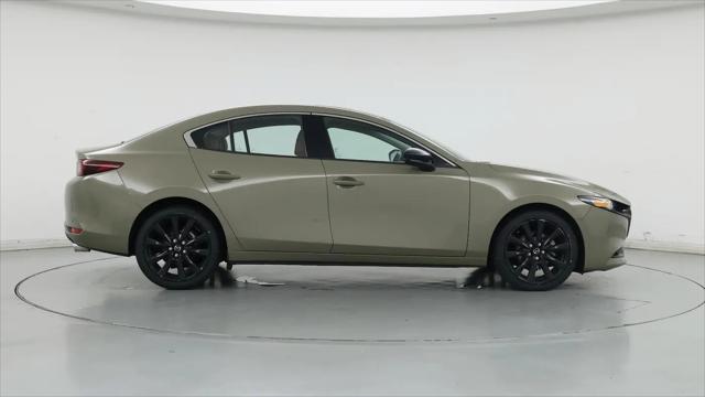 2024 Mazda Mazda3 2.5 Carbon Turbo