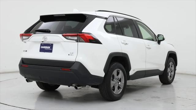 2025 Toyota RAV4 Hybrid LE
