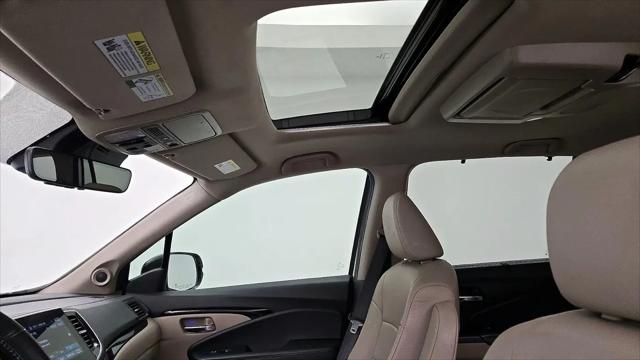 2021 Honda Pilot 2WD Touring 7 Passenger