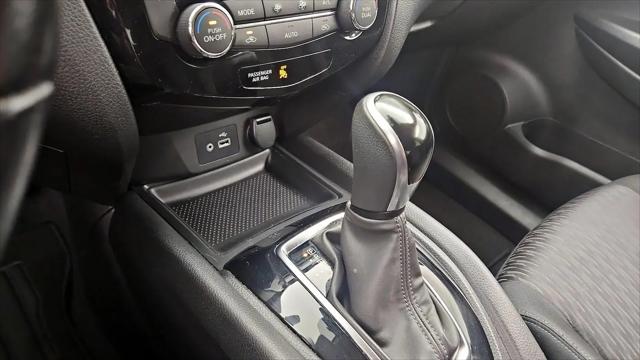 2020 Nissan Rogue SV FWD