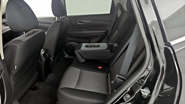 2020 Nissan Rogue SV FWD
