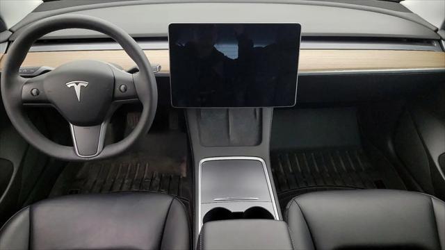 2021 Tesla Model 3 Standard Range Plus Rear-Wheel Drive