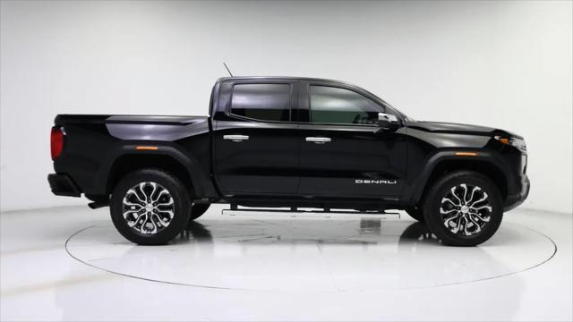 2025 GMC Canyon 4WD Denali