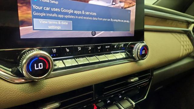 2025 GMC Canyon 4WD Denali