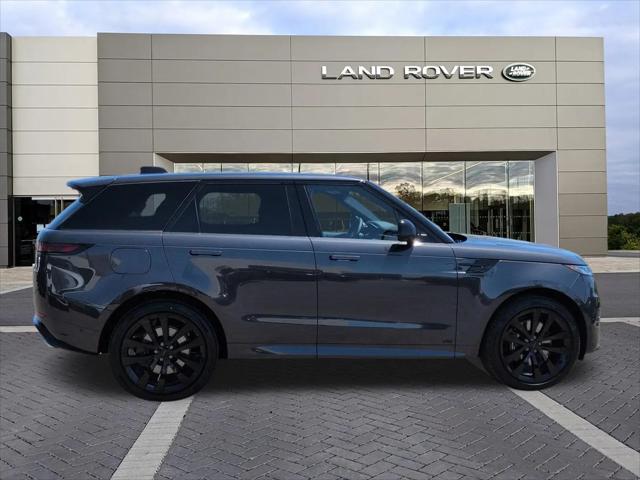 2026 Land Rover Range Rover Sport P530 Dynamic SE