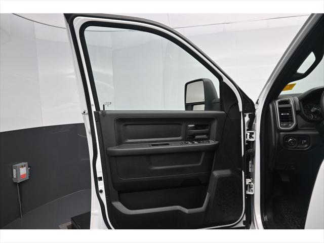 2024 Ram 3500 Tradesman Crew Cab 4x4 8' Box