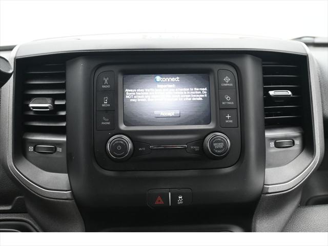 2024 Ram 3500 Tradesman Crew Cab 4x4 8' Box