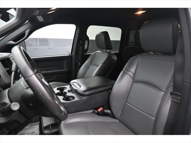 2024 Ram 3500 Tradesman Crew Cab 4x4 8' Box