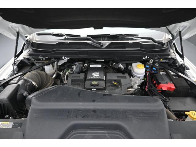 2024 Ram 3500 Tradesman Crew Cab 4x4 8' Box
