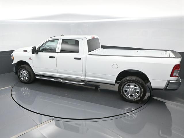 2024 Ram 3500 Tradesman Crew Cab 4x4 8' Box