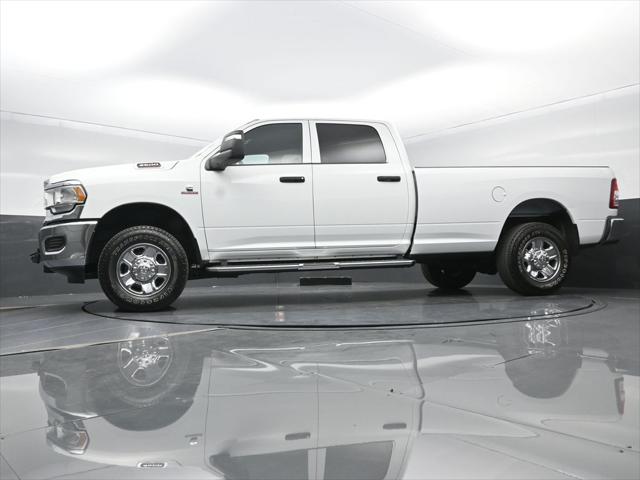 2024 Ram 3500 Tradesman Crew Cab 4x4 8' Box